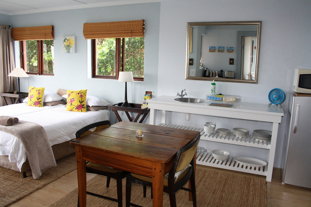 Zen Guesthouse Jeffreys Bay Exteriör bild